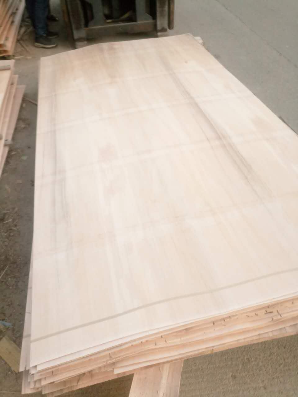 hardwood core veneer 